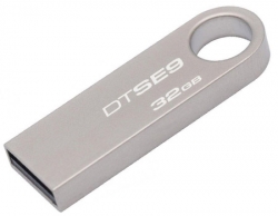 32GB USB Flash Drive Kinston DataTraveler 